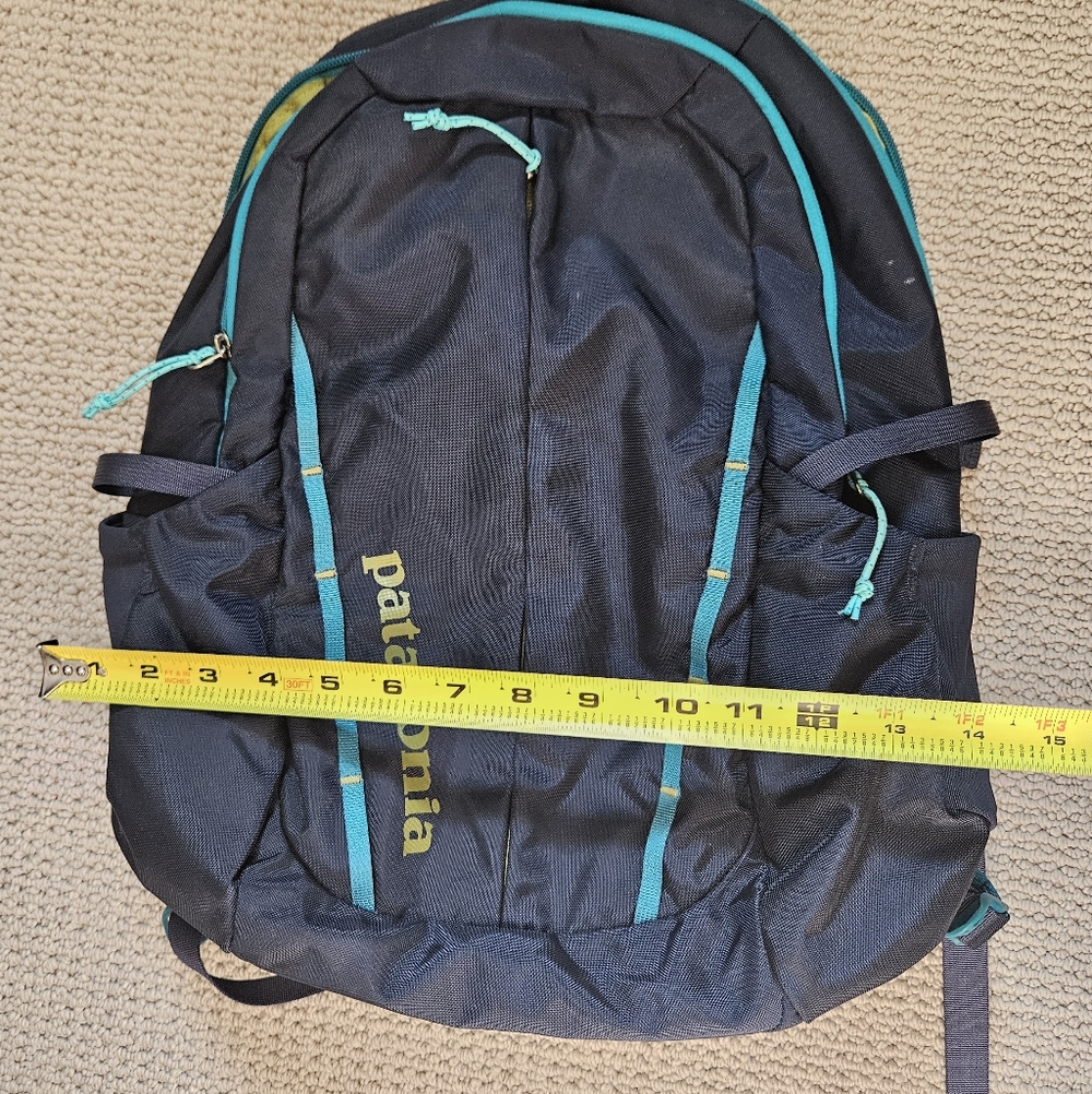 Patagonia nwot Navy Blue Backpack - Picture 9 of 9
